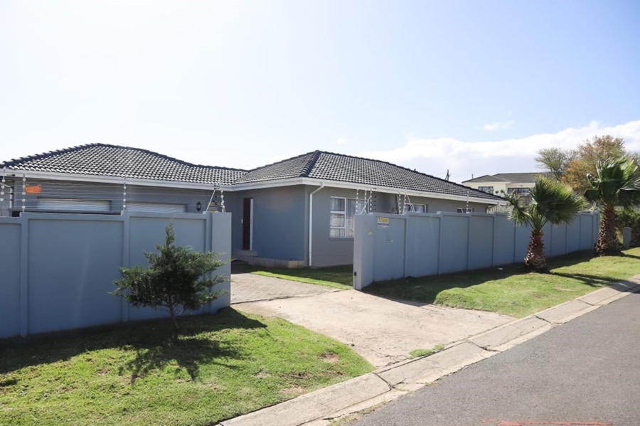 3 Bedroom Property for Sale in Gonubie Eastern Cape